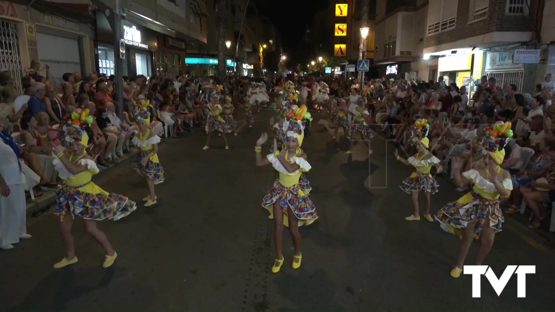 DESFILE DE VERANO 2025